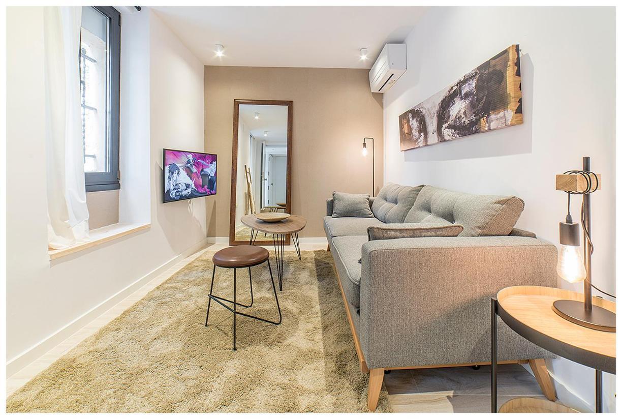 Apartamentos Madrid Rio Екстериор снимка