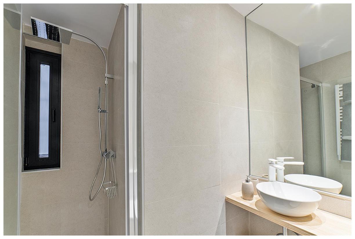 Apartamentos Madrid Rio Екстериор снимка