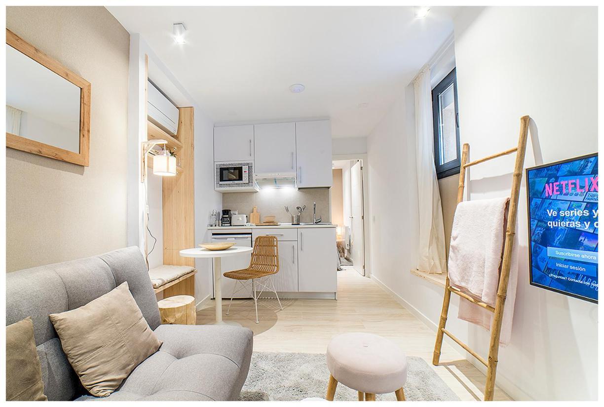 Apartamentos Madrid Rio Екстериор снимка