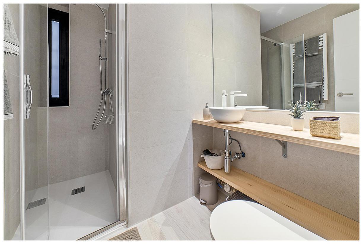 Apartamentos Madrid Rio Екстериор снимка
