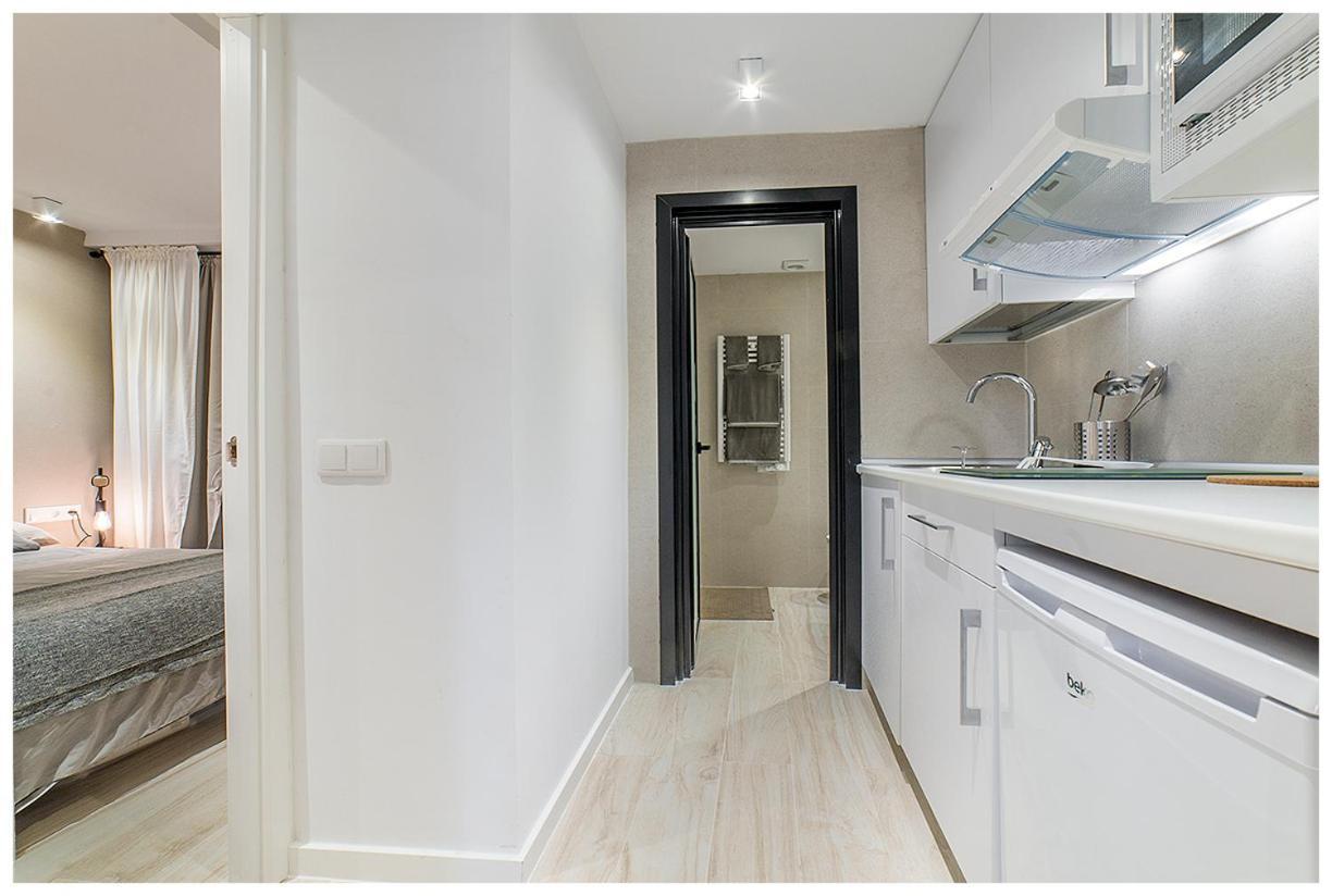 Apartamentos Madrid Rio Екстериор снимка