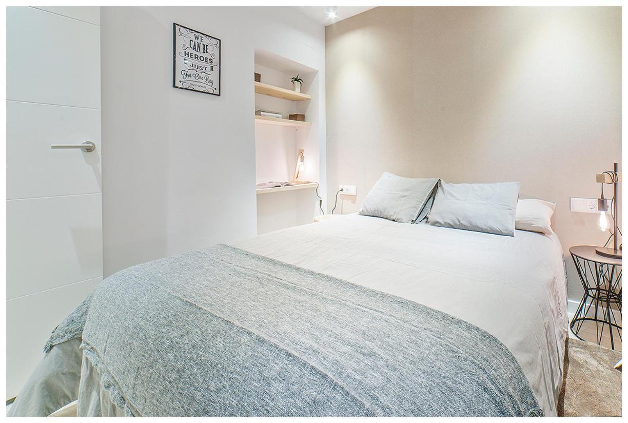 Apartamentos Madrid Rio Екстериор снимка